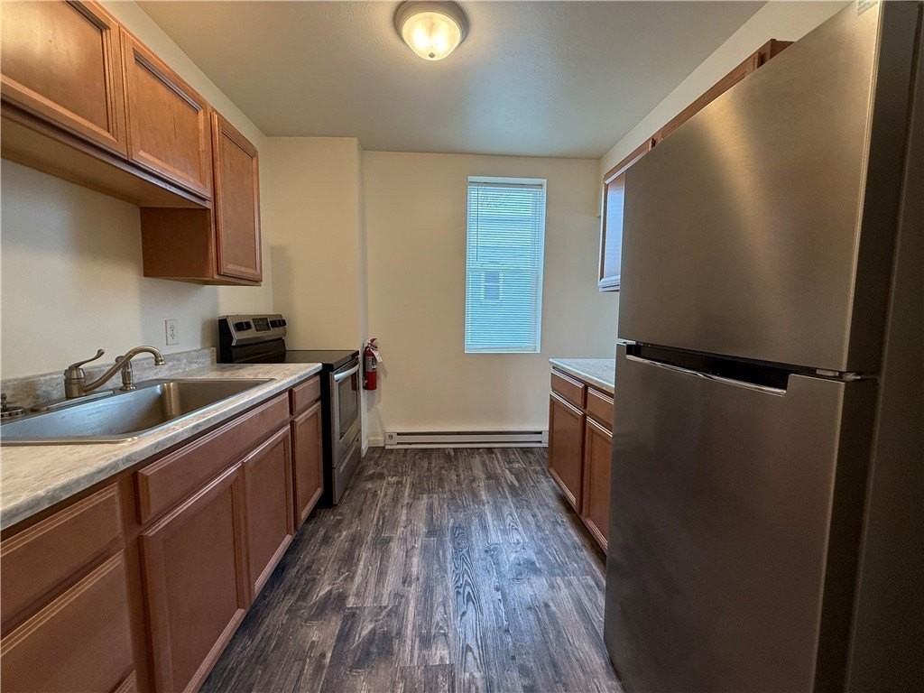 570 Kendall Ave #575 - Photo 6 of 18