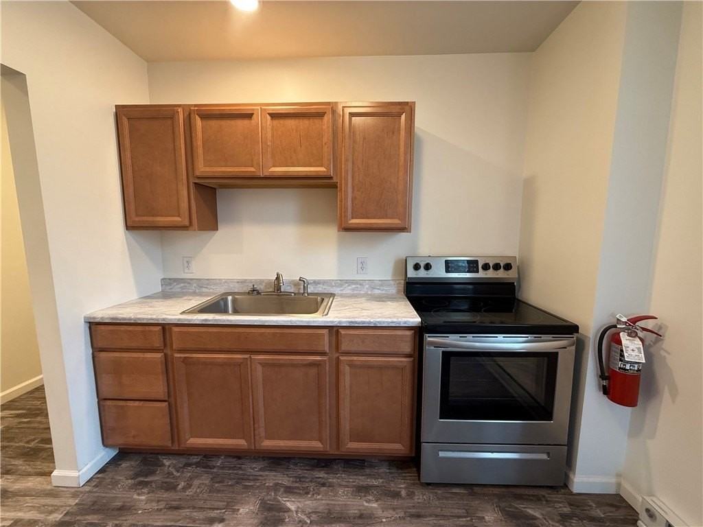 570 Kendall Ave #575 - Photo 7 of 18