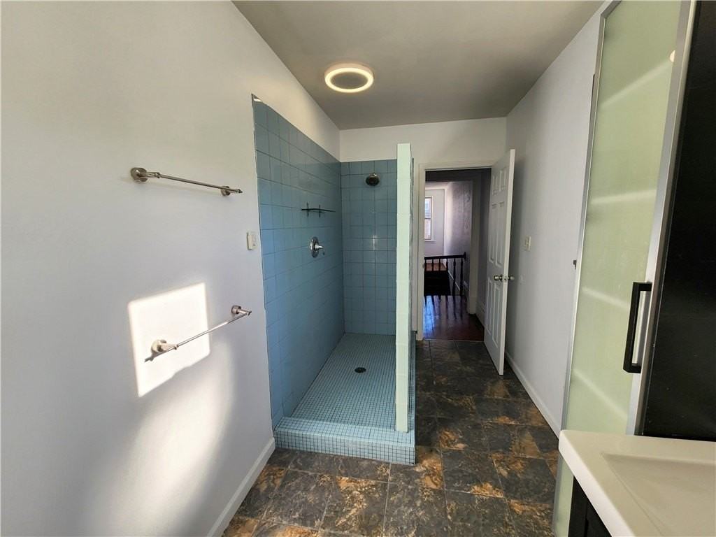 5330 Butler St #LOFT - Photo 5 of 6