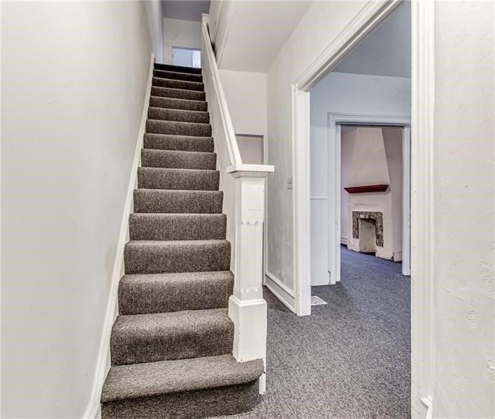 354 Ophelia St - Photo 4 of 28