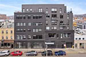featured image of 2545 Penn Ave #208