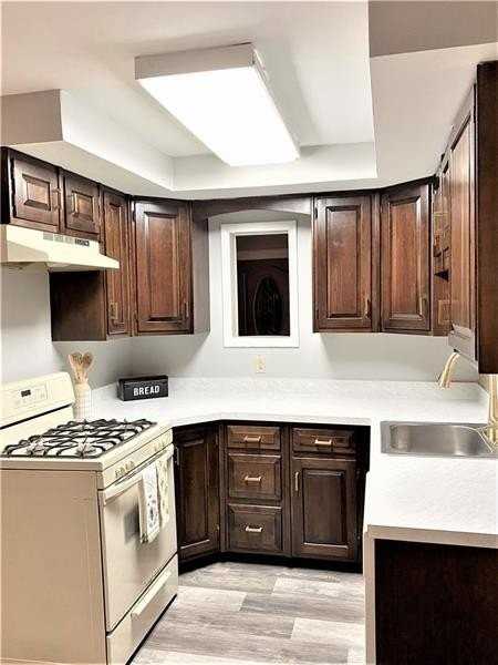 1459 4th St - Photo 2 of 27