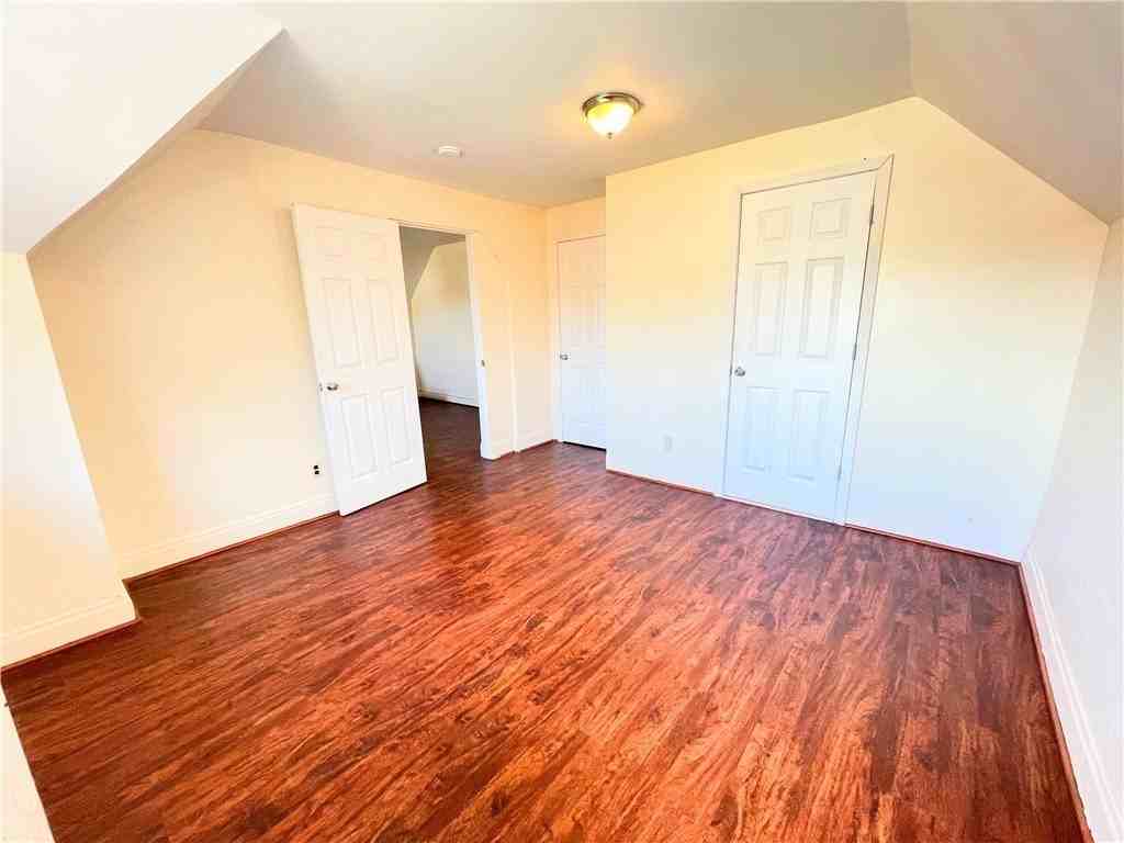 5544 Baywood St #3 - Photo 6 of 7
