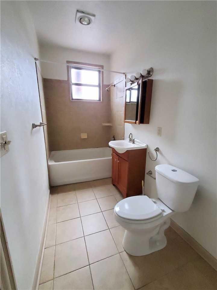 80 S 15th St #2 - Photo 6 of 10
