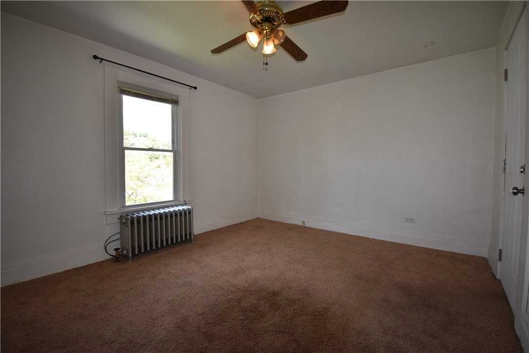 638 Pittsburgh St #2 - Photo 3 of 19