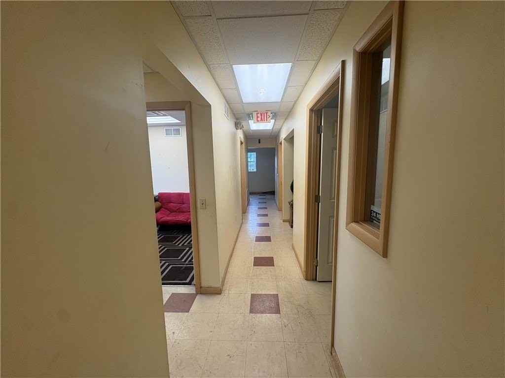 971 Pittsburgh St - Photo 3 of 16