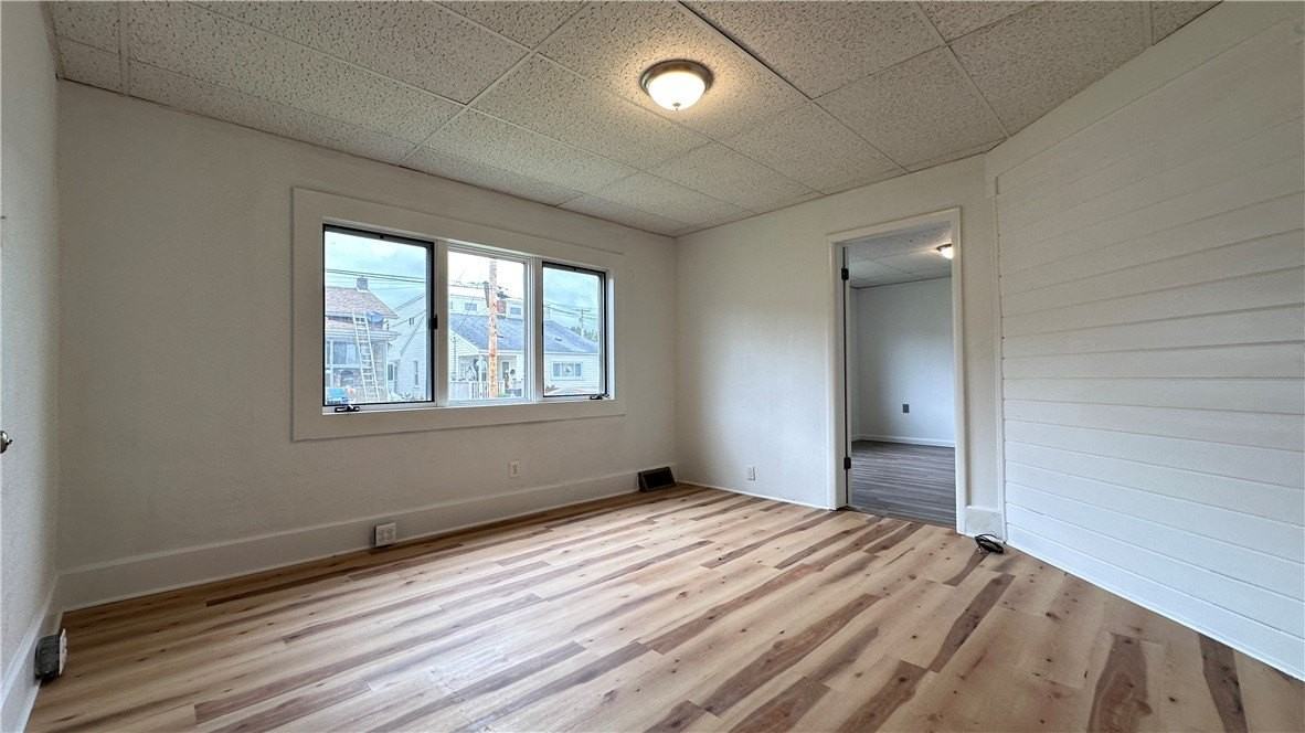 205 University St - Photo 5 of 18