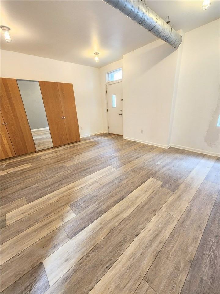5326 Butler St #2 - Photo 6 of 7