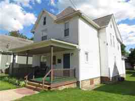 featured image of 327 W Brady St #2