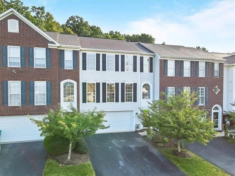 510 Village Green Blvd W