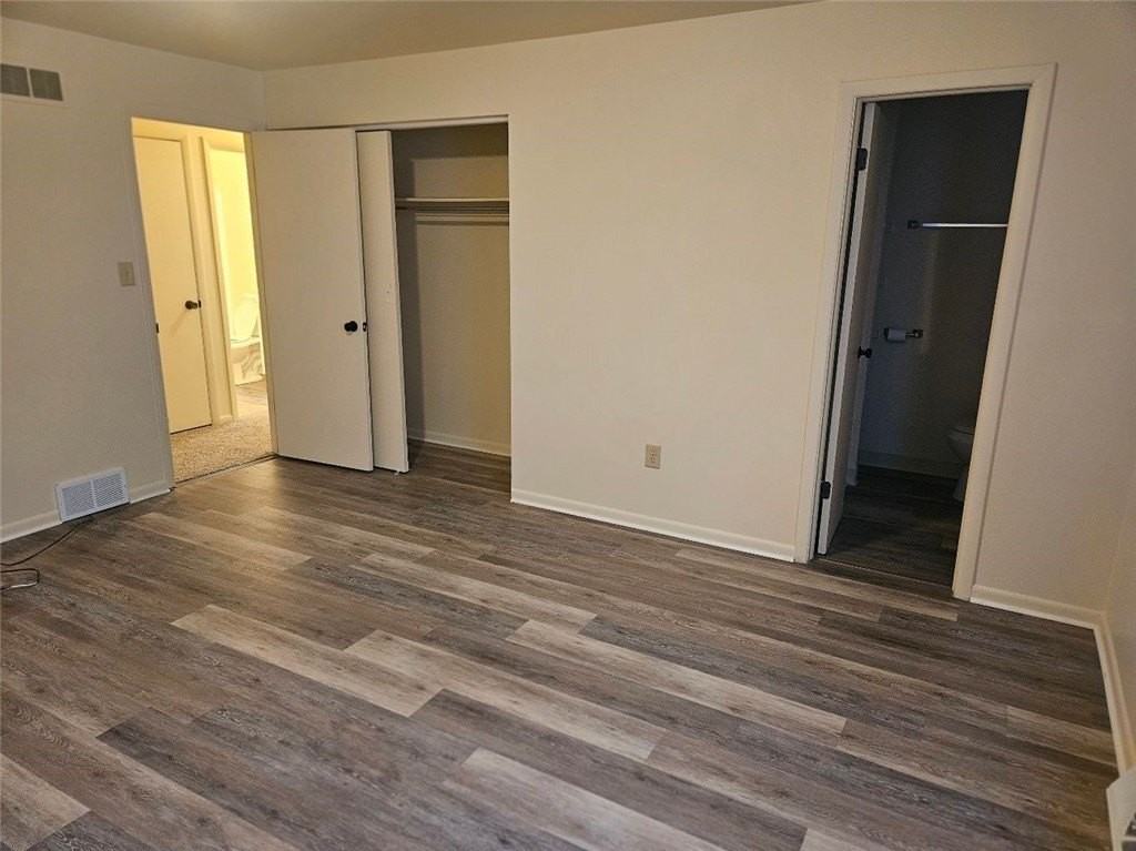 909 Chapel Rd #8 - Photo 6 of 10