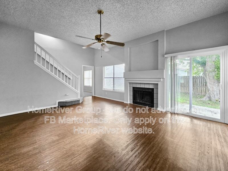 7112 Beech Trail Dr - Photo 2 of 19
