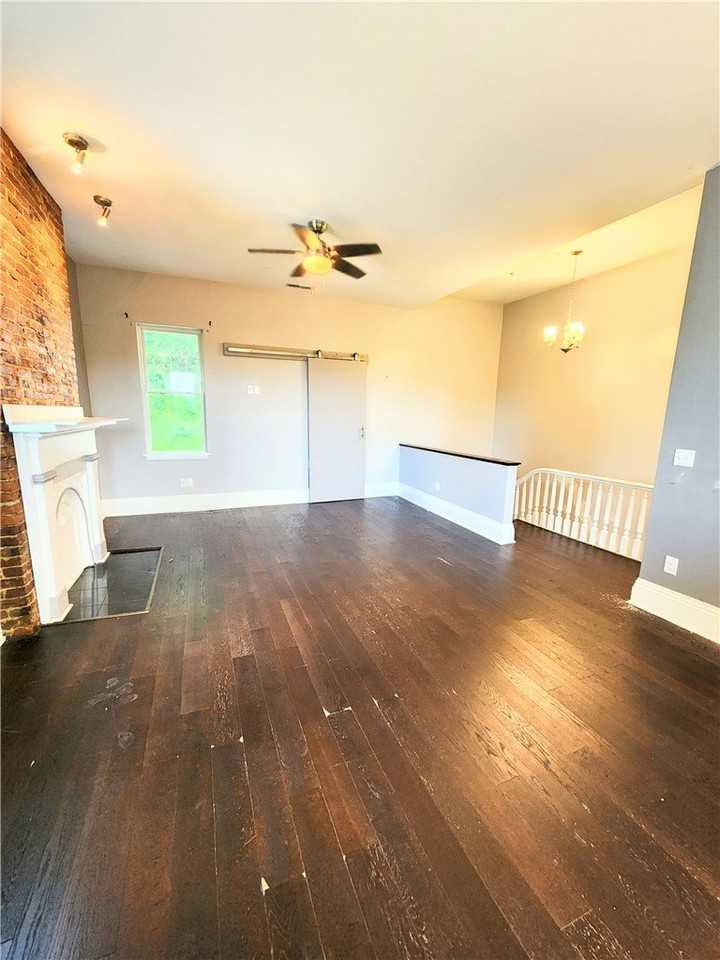 6064 Butler St #2 - Photo 3 of 8