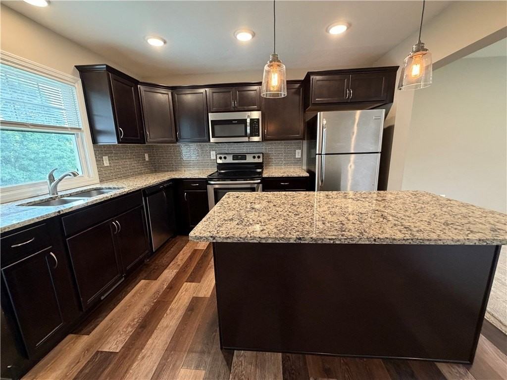 99 Mackall Dr - Photo 5 of 16