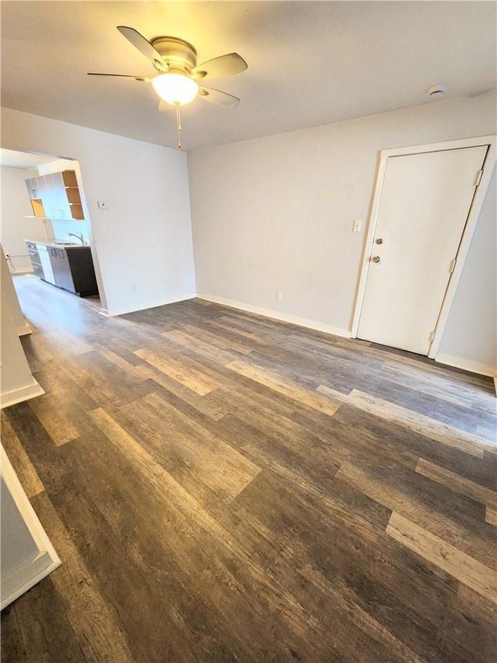 5231 Butler St #2ndFL - Photo 2 of 9