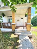 featured image of 736 Clarissa St #2