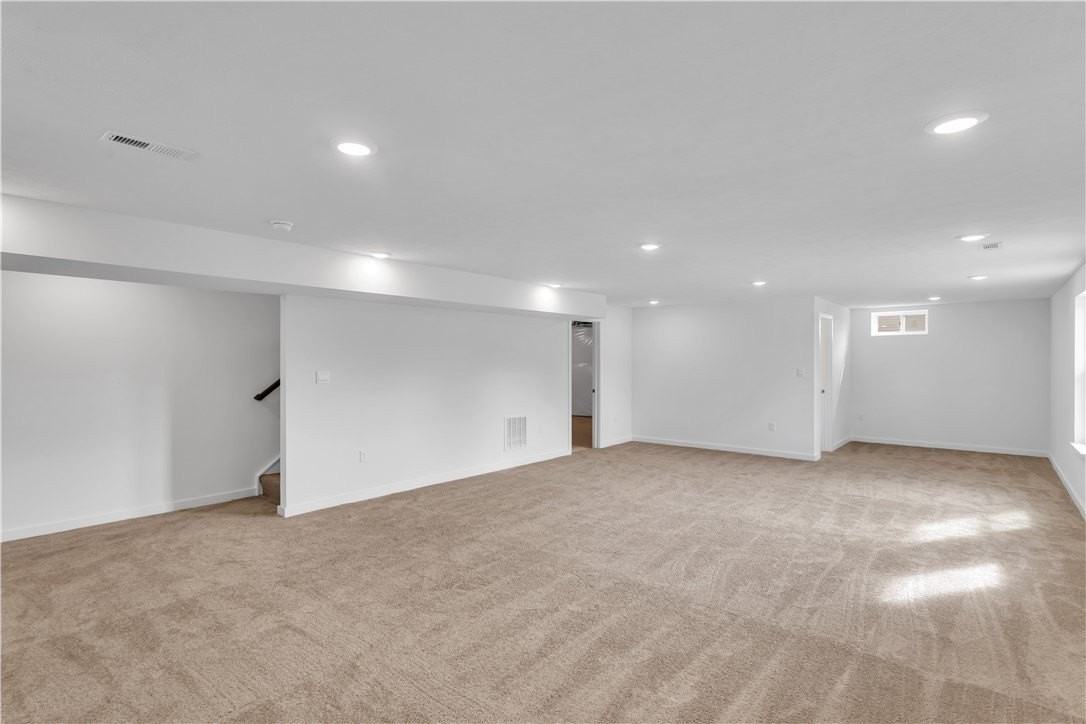 315 William Dr - Photo 4 of 26