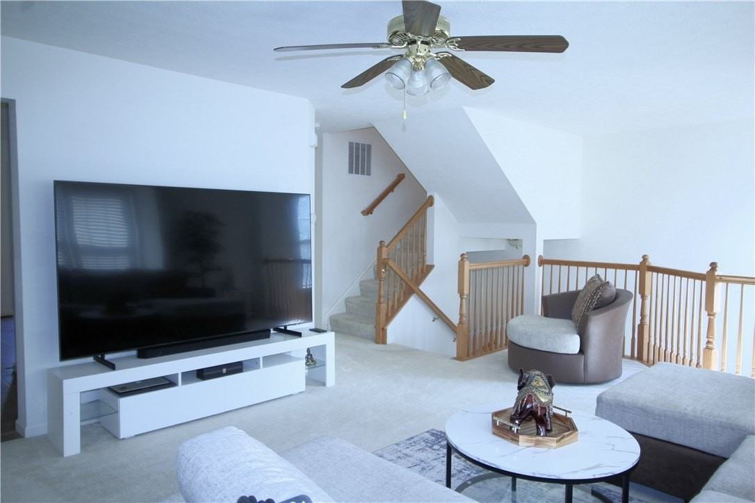 1305 Michael Dr - Photo 3 of 27