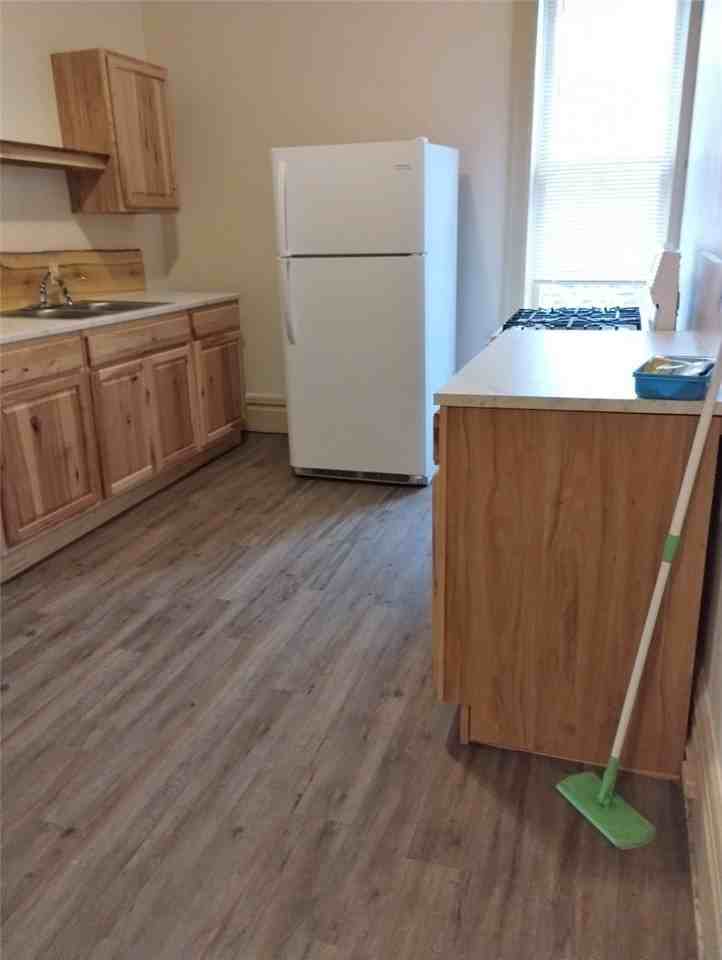 41 Morgantown St #7 - Photo 5 of 10