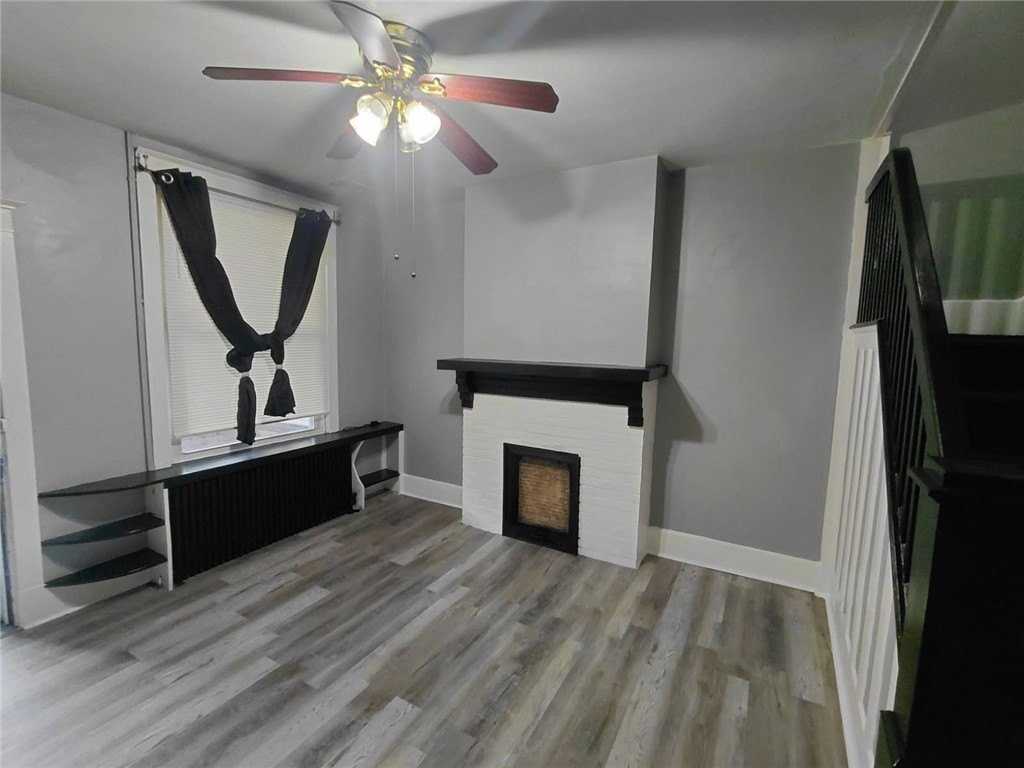 7439 Monticello St - Photo 3 of 17