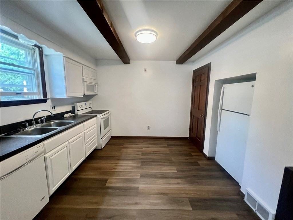 419 E Fairmont Ave - Photo 3 of 7