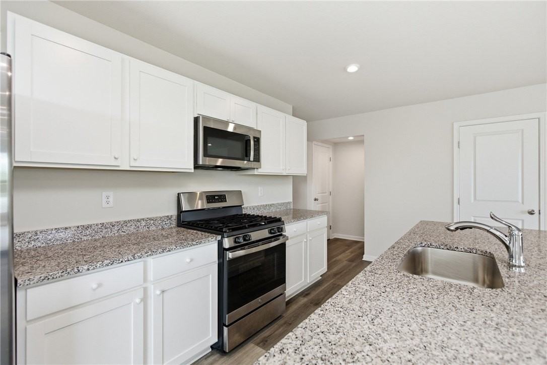309 Arden Dr - Photo 7 of 47