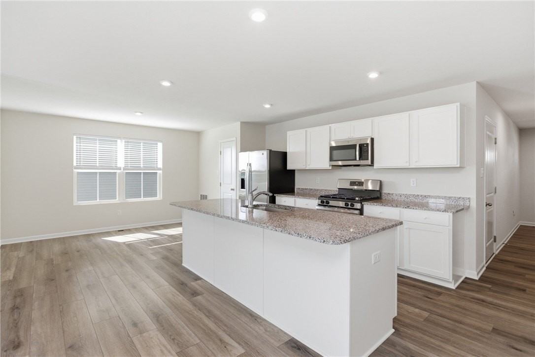 309 Arden Dr - Photo 6 of 43