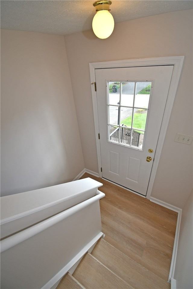2291 Flint Dr - Photo 2 of 31