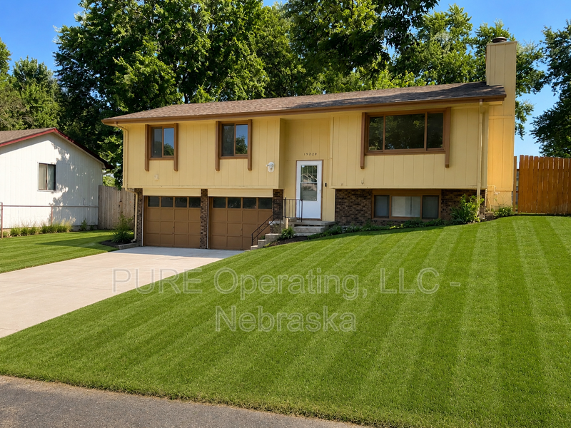15229 Y St - Photo 6 of 27