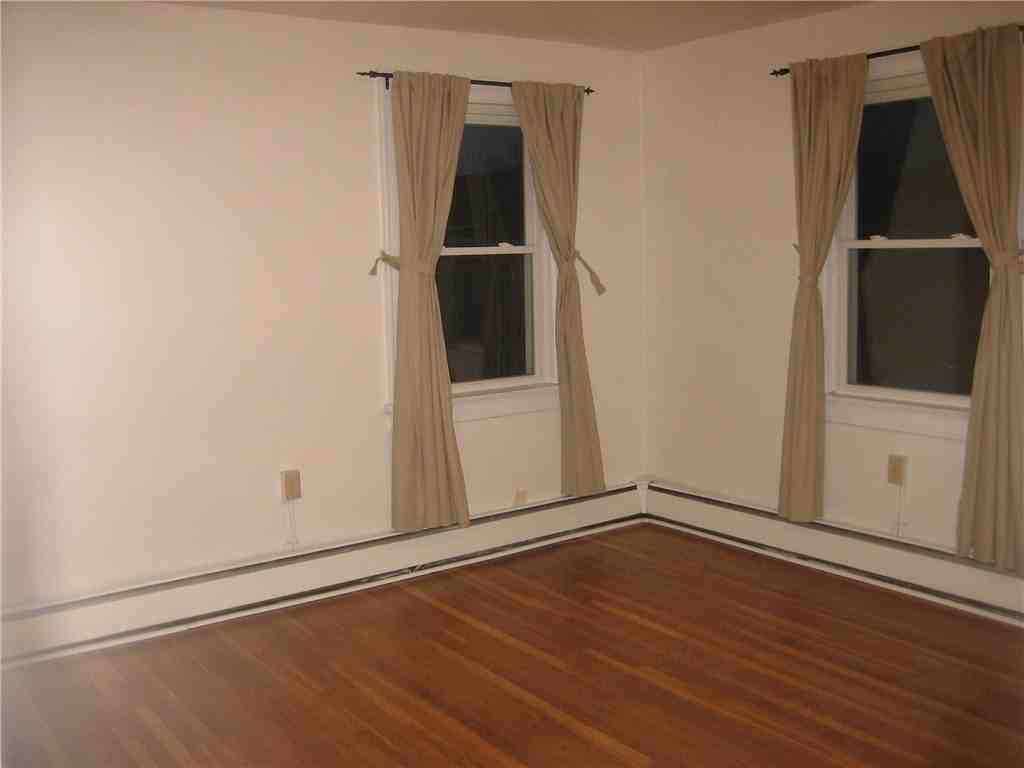 960 S Braddock Ave #2 - Photo 2 of 9