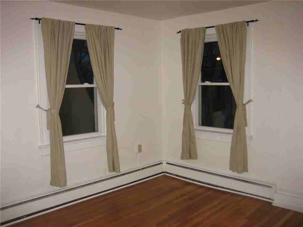 960 S Braddock Ave #2 - Photo 3 of 9