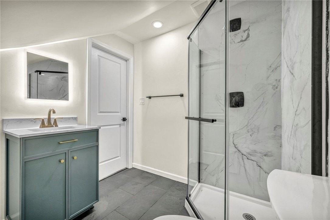 5115 Poe Way - Photo 5 of 32