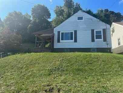 101 N 3rd St - Photo 3 of 9