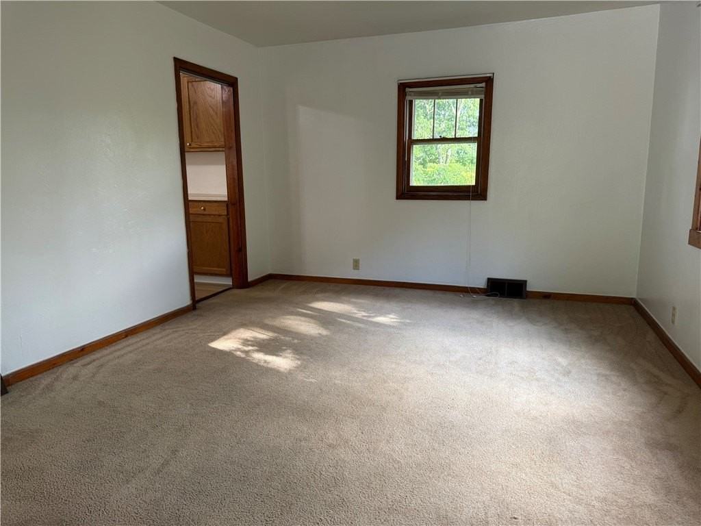 8226 Steubenville Pike - Photo 6 of 18