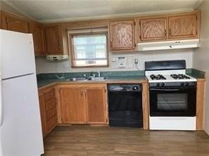 198 Wilson Ln - Photo 2 of 21