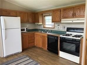 198 Wilson Ln - Photo 3 of 21