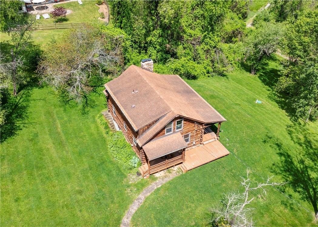 1333 Sugar Run Rd - Photo 2 of 31