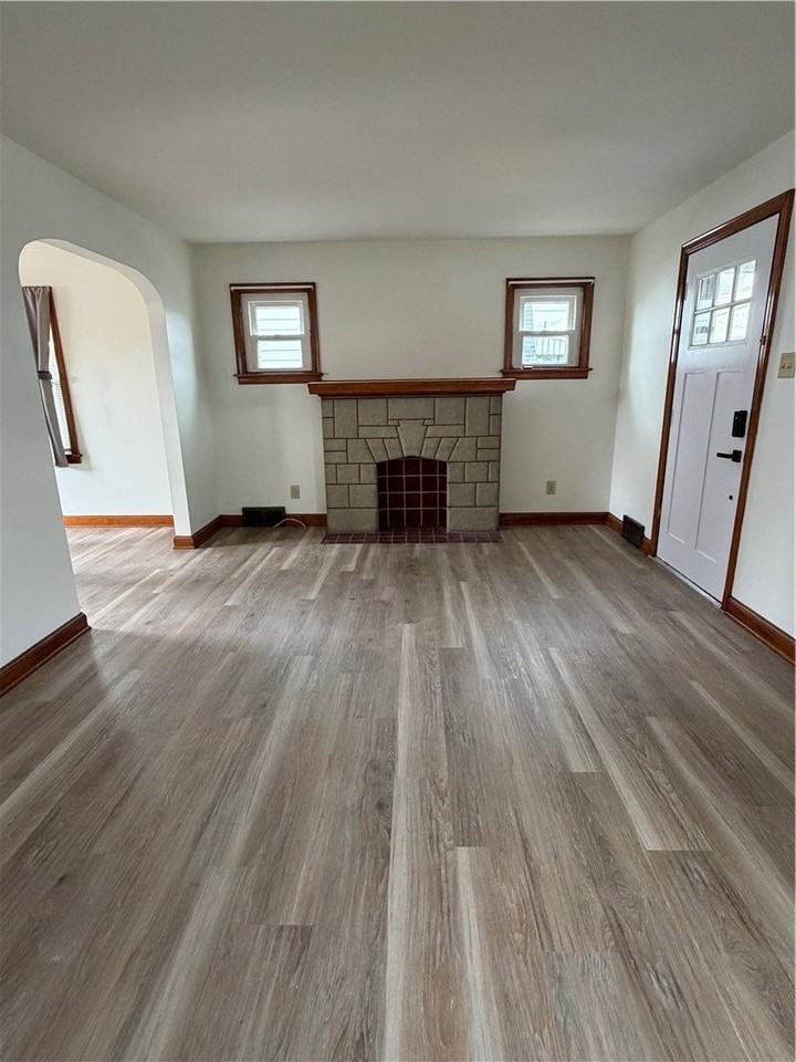 2515 Sunset Ave - Photo 5 of 26