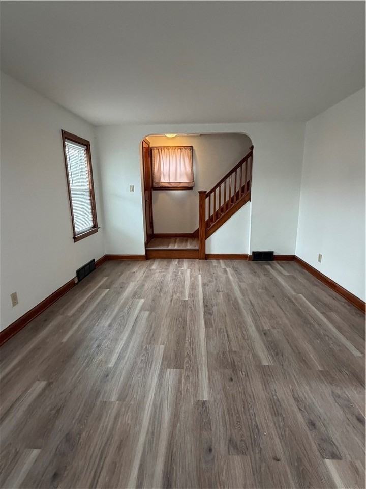 2515 Sunset Ave - Photo 6 of 26