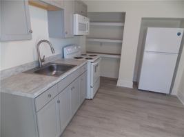 featured image of 727 W Beaver St #5