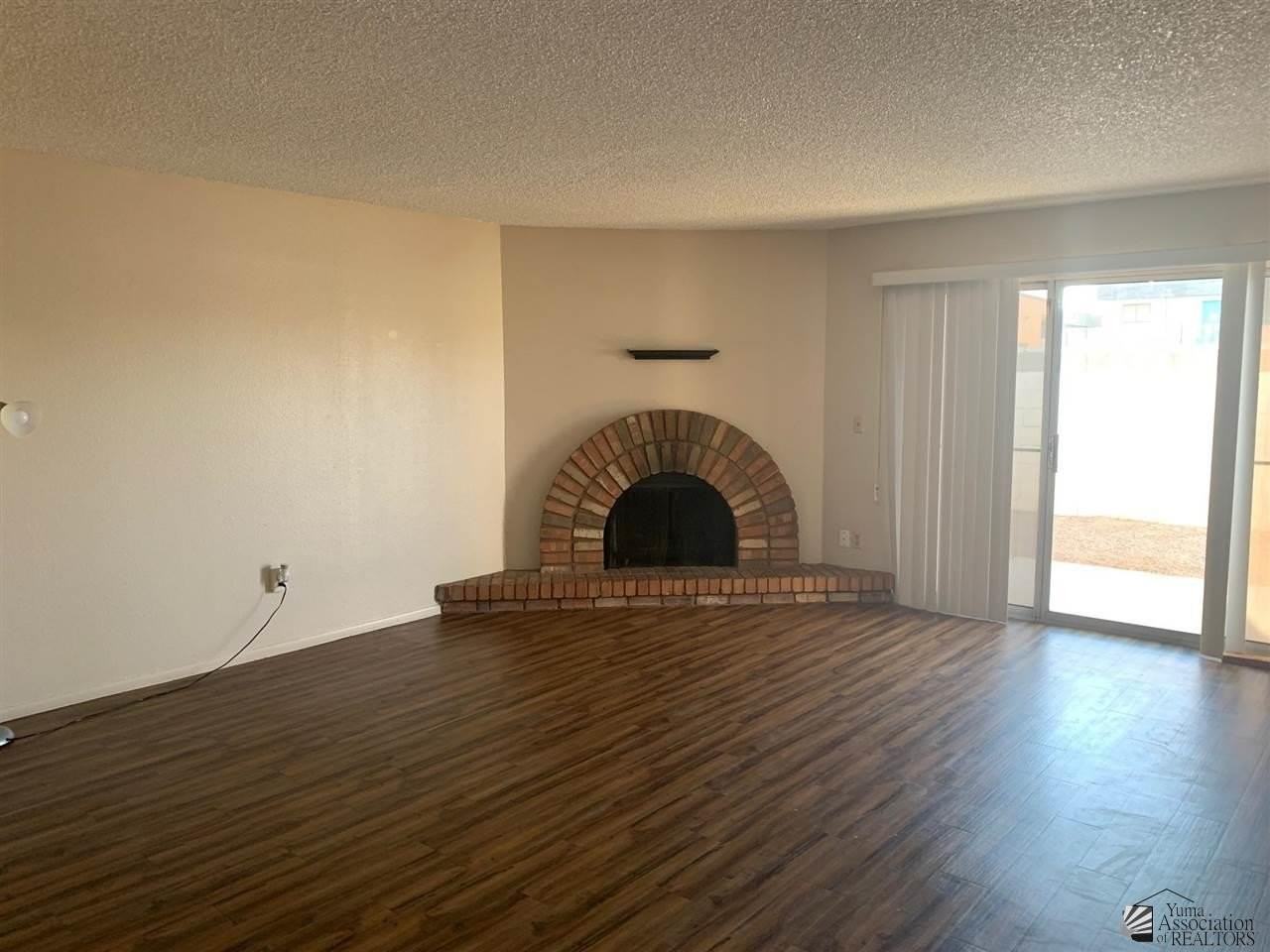 953 W Cortez Ln - Photo 3 of 18