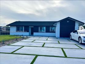 4521 Sw 55th Ave - Photo 1 of 1