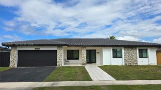 16653 Golfview Dr - Photo 1 of 1