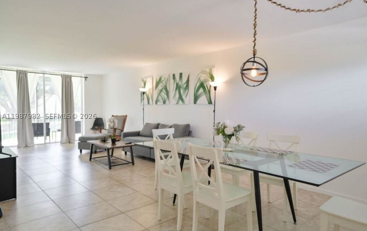 8901 S Hollybrook Blvd #206 - Photo 5 of 16