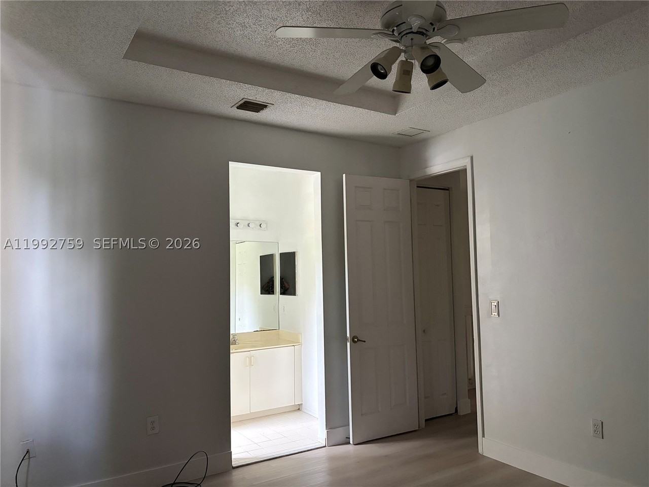 2281 Ne 42nd Ave #2281 - Photo 7 of 42