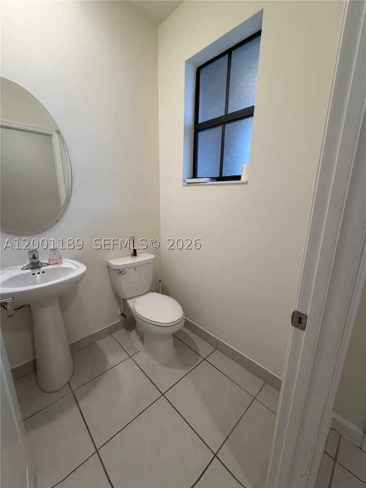 11104 W 33rd Way #0 - Photo 2 of 16