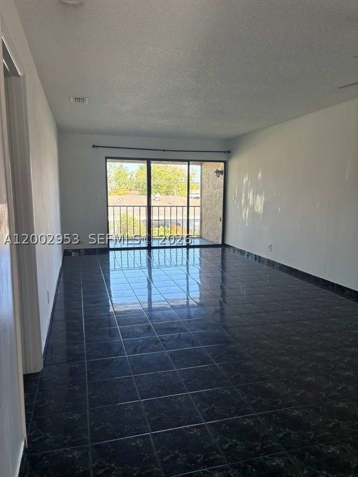 5937 Forest Hill Blvd #204 - Photo 5 of 20