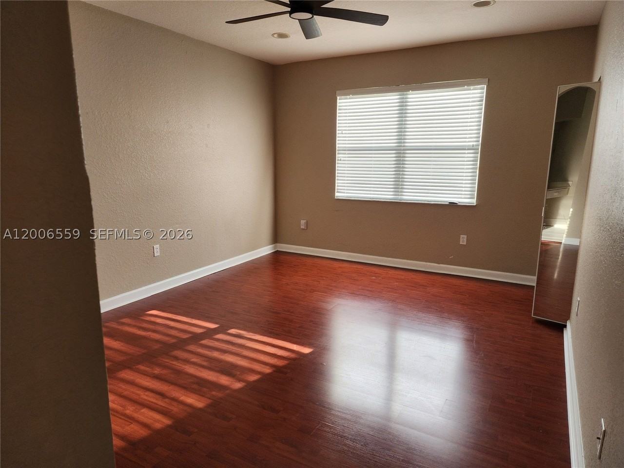 23902 Sw 108th Ave - Photo 7 of 11