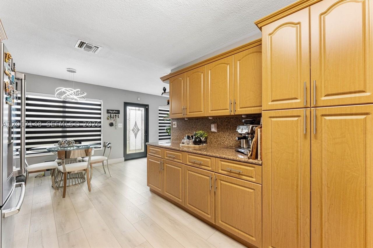 1300 Sw 34th Ave #NA - Photo 7 of 21