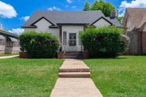 featured image of 728 Ne 15th St